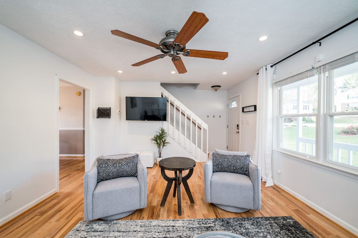 "The home is so beautifully cared for, well decorated, so comfortable, wonderfully equipped! Beds, linens, furnishings are high quality and comfortable."