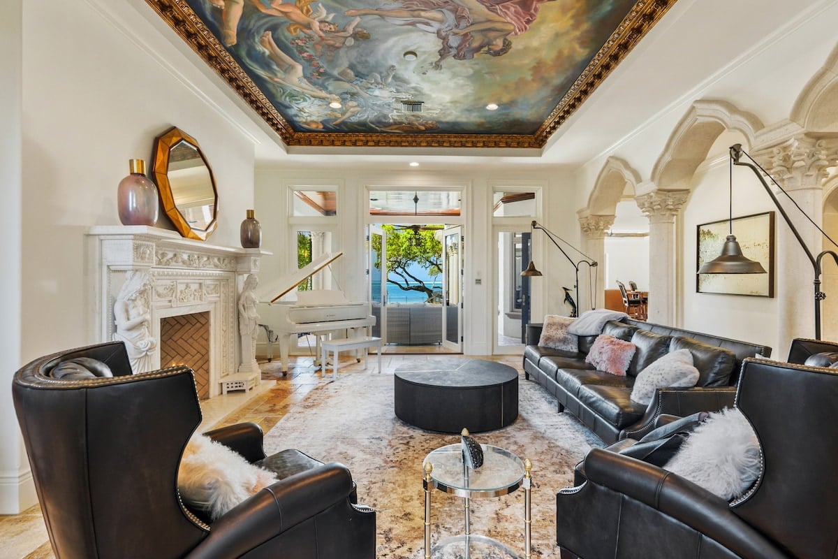 Livingroom with piano and water views