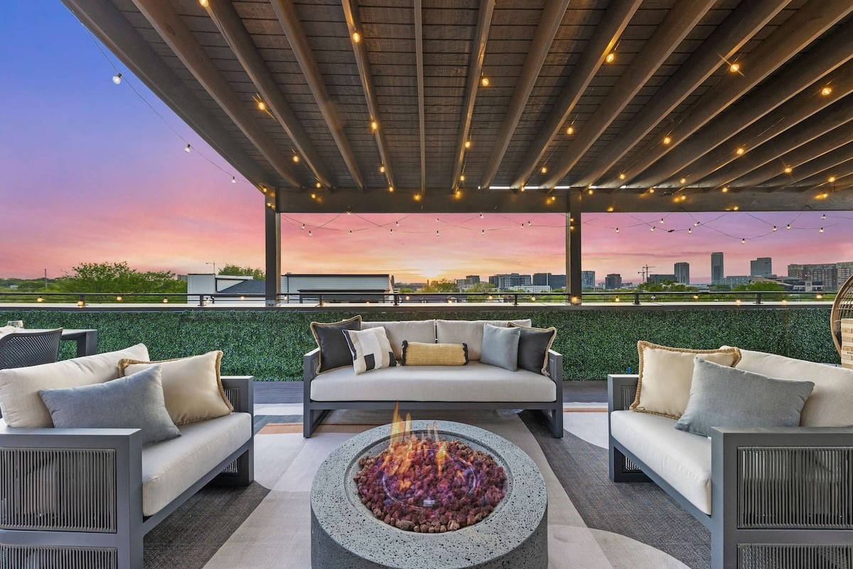 The High Note - Spectacular rooftop, walk to Gulch image 12