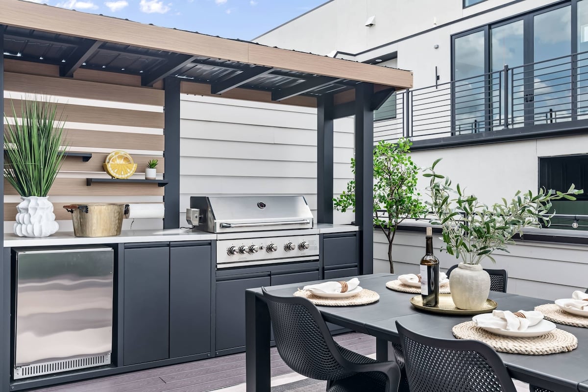 The High Note - Spectacular rooftop, walk to Gulch image 17
