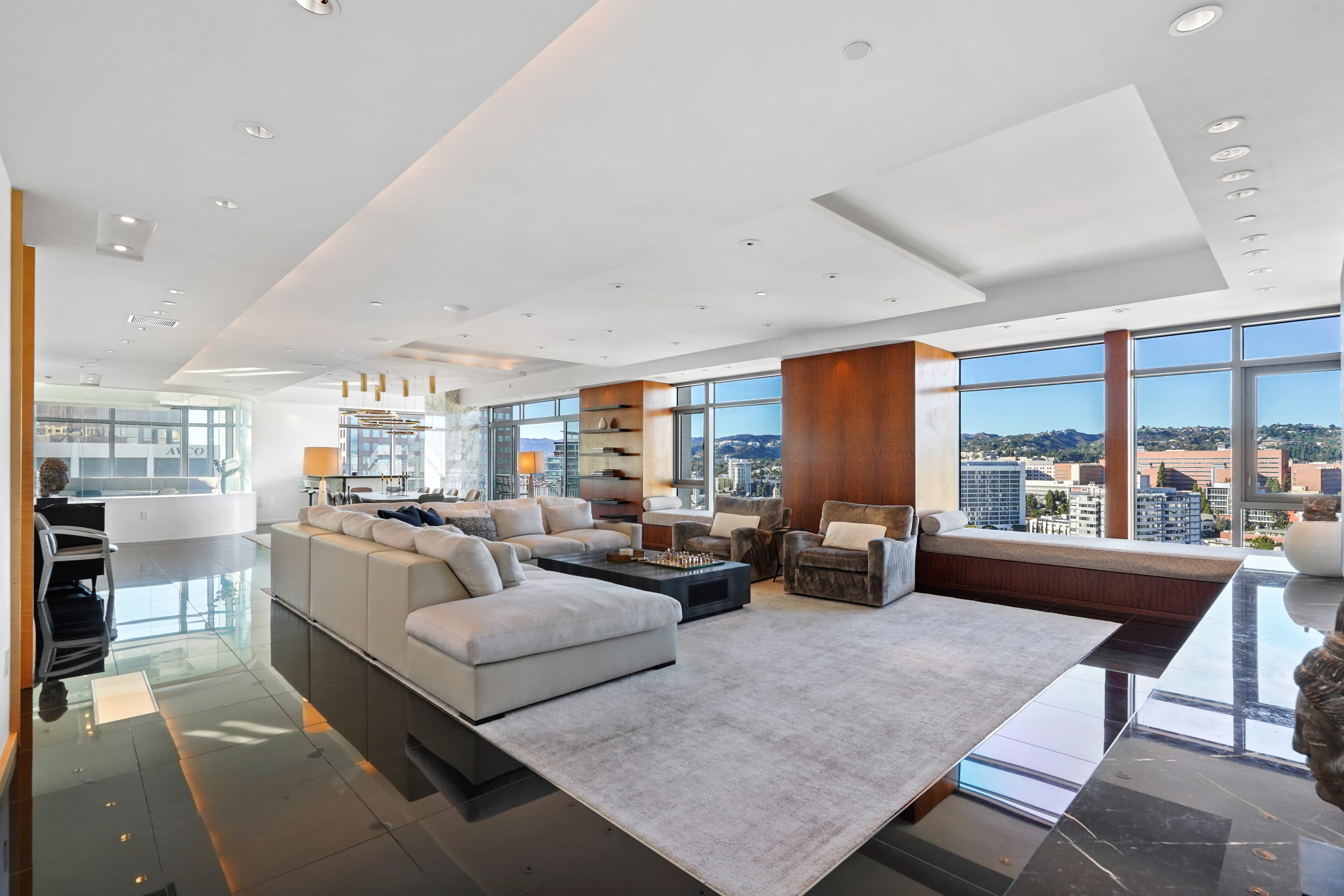 Residence image 1