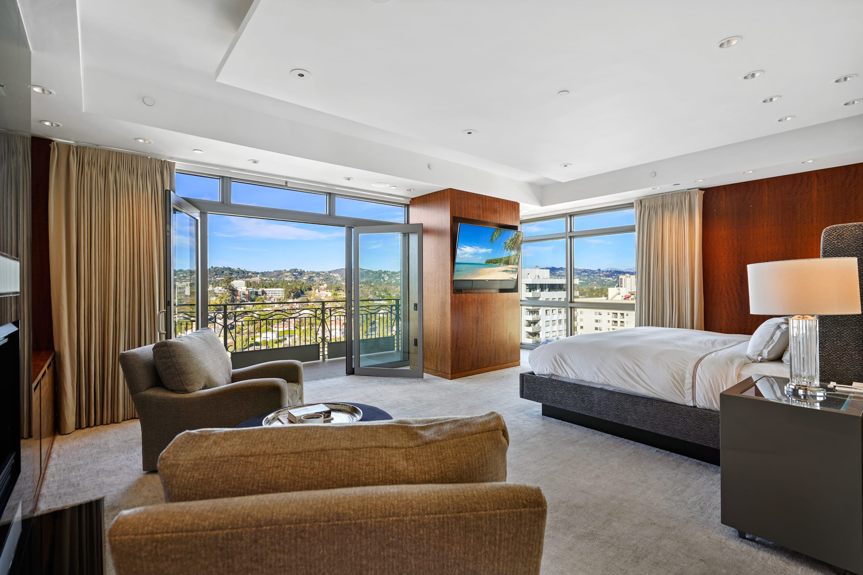 Residence image 5