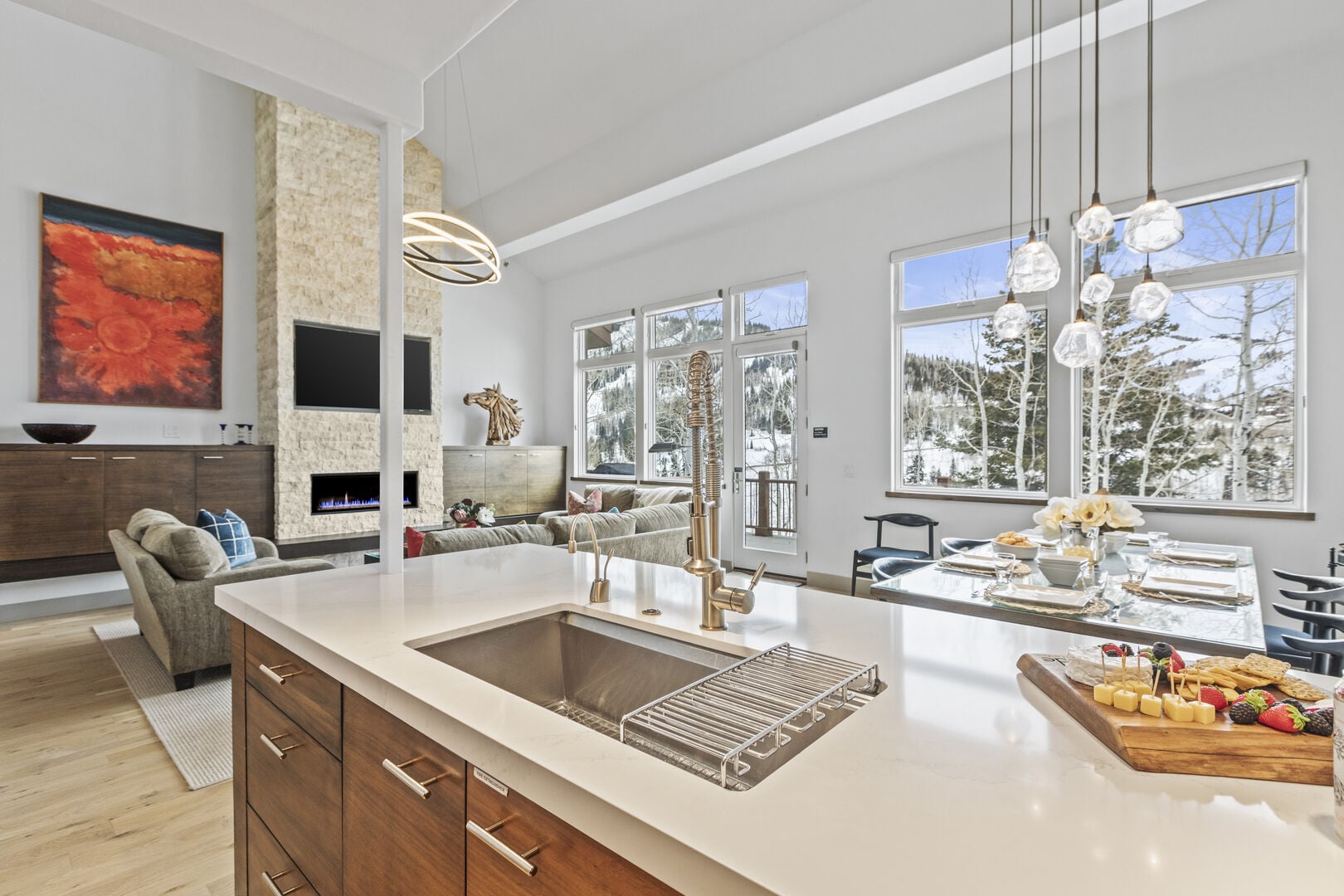 Residence image 3