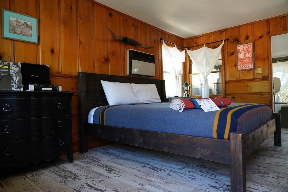 Rimrock Ranch - Sleeping 22+ on 36 Acres image 3