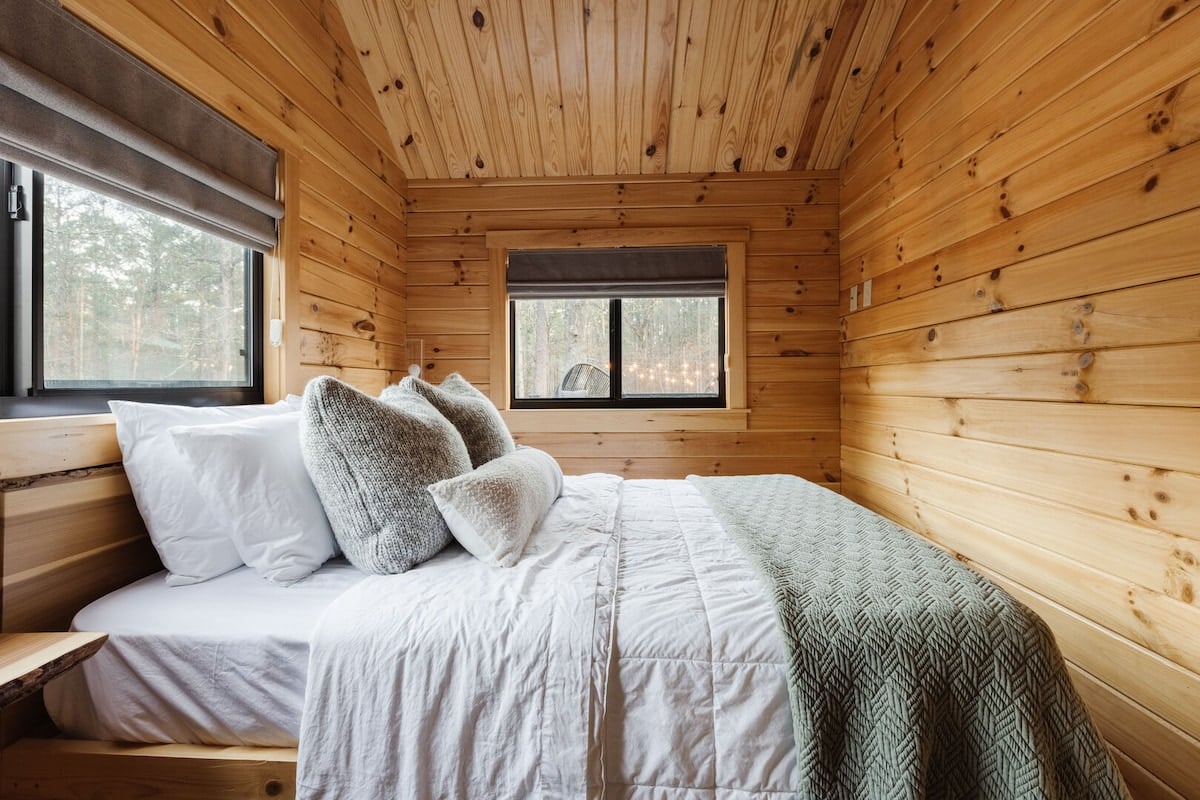 Each bed is equipped with sustainable, luxury linens and an incredible mattress to ensure a dreamy night of sleep!