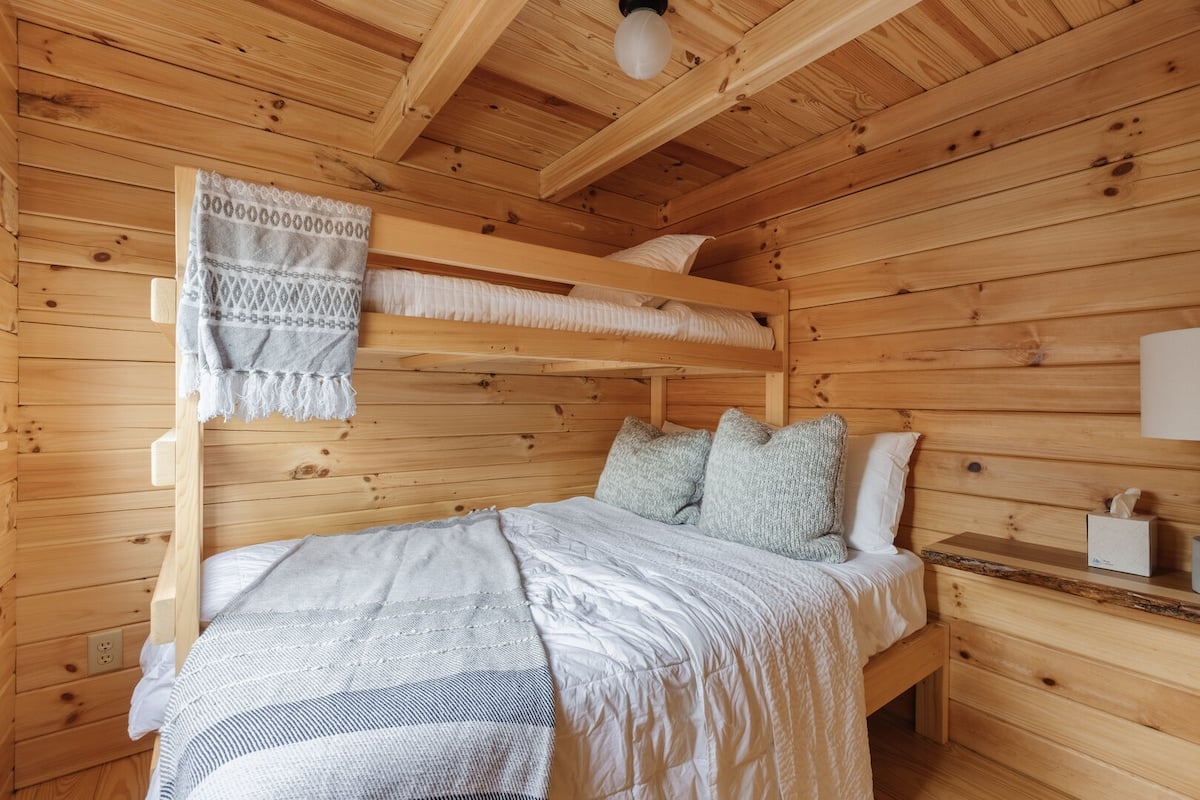 Bedroom 2 - Full Bed w/ a Twin Bed on Top