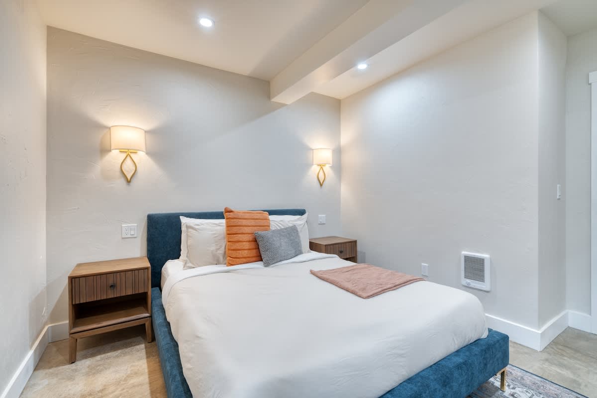 Residence image 3