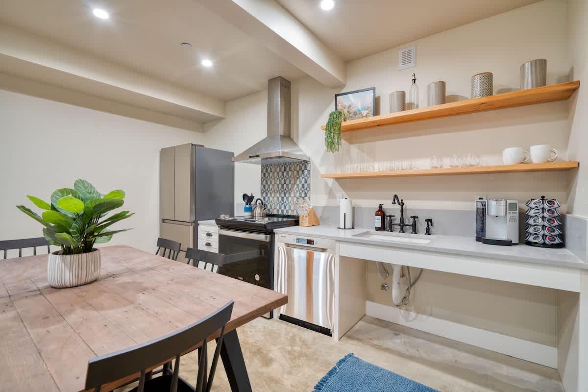 Residence image 1
