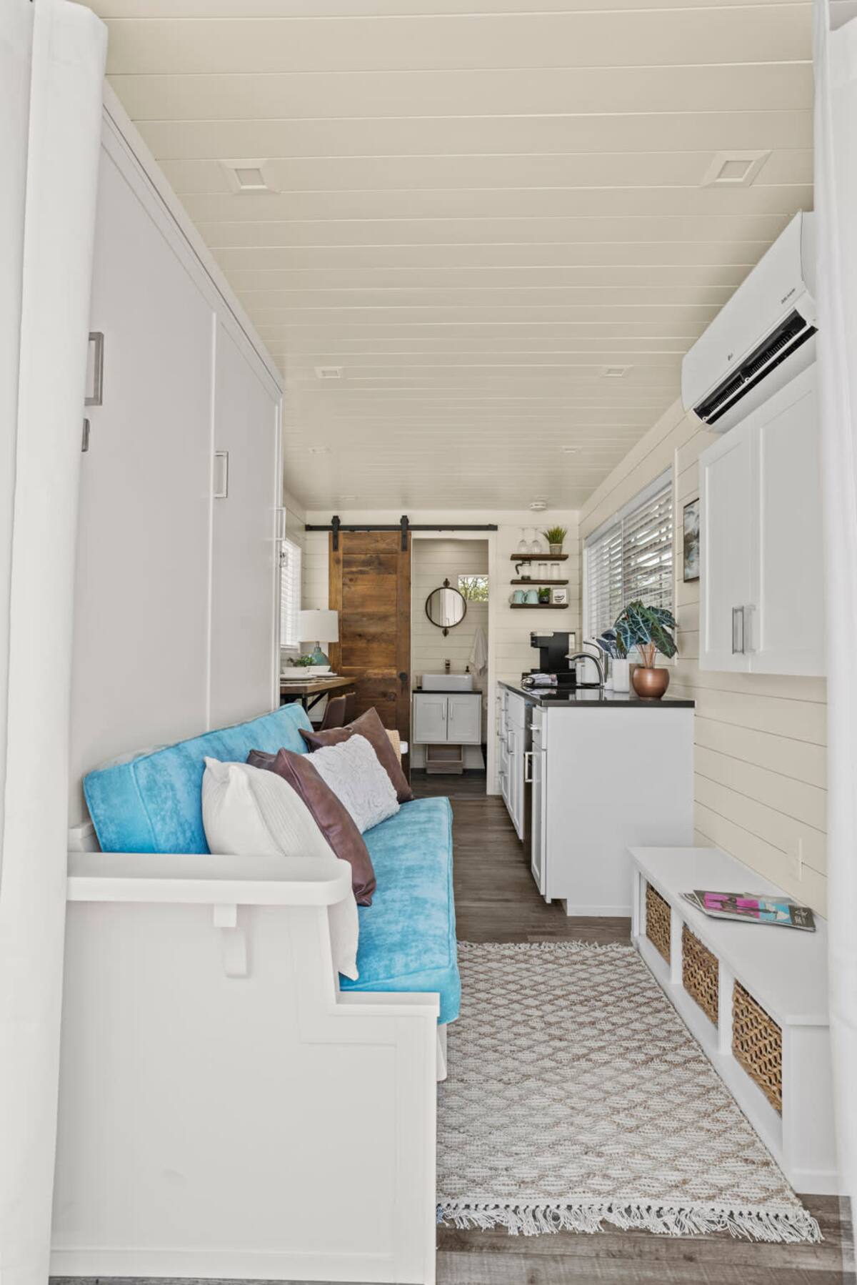 Residence image 2
