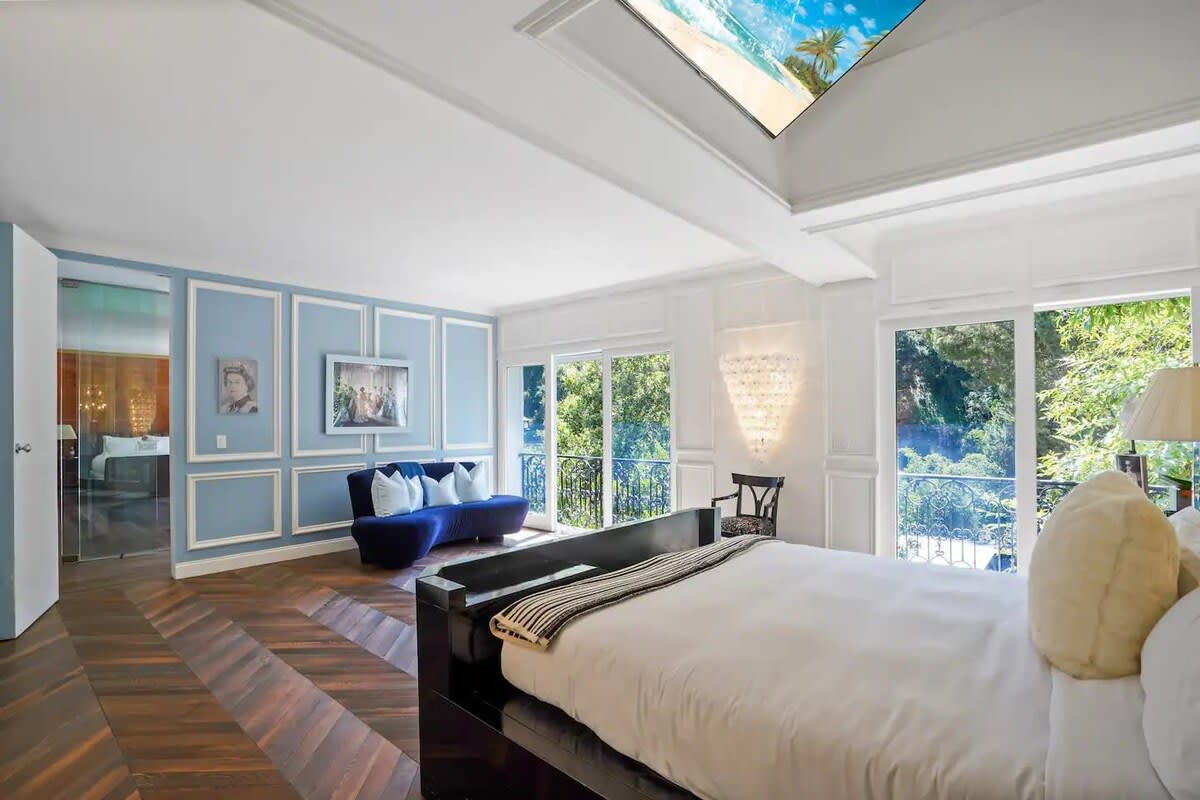 Residence image 3