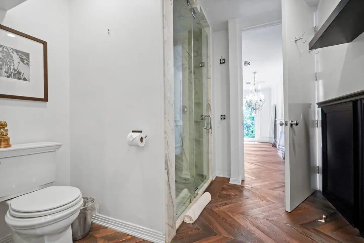 Residence image 2