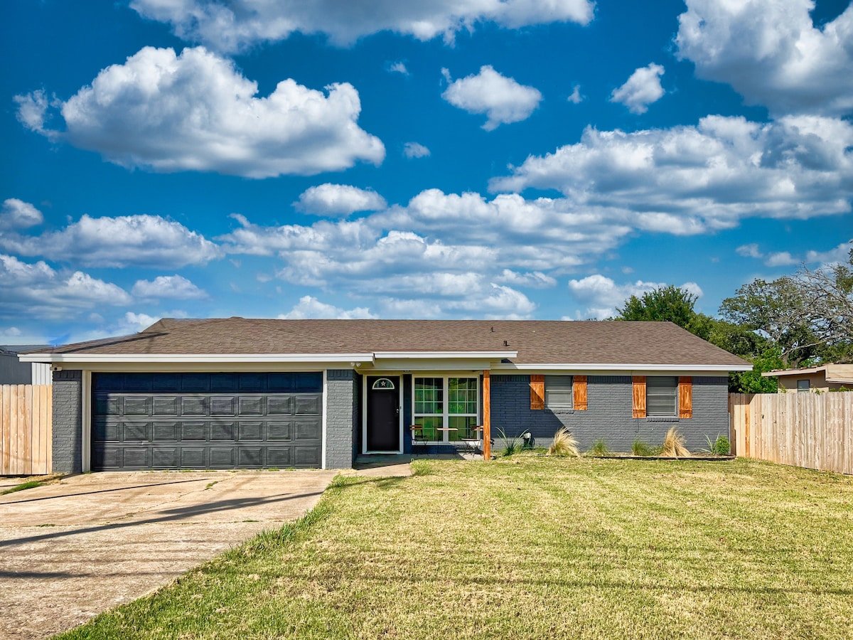 Discover the charm of Waco from a cozy home base in Waco, TX