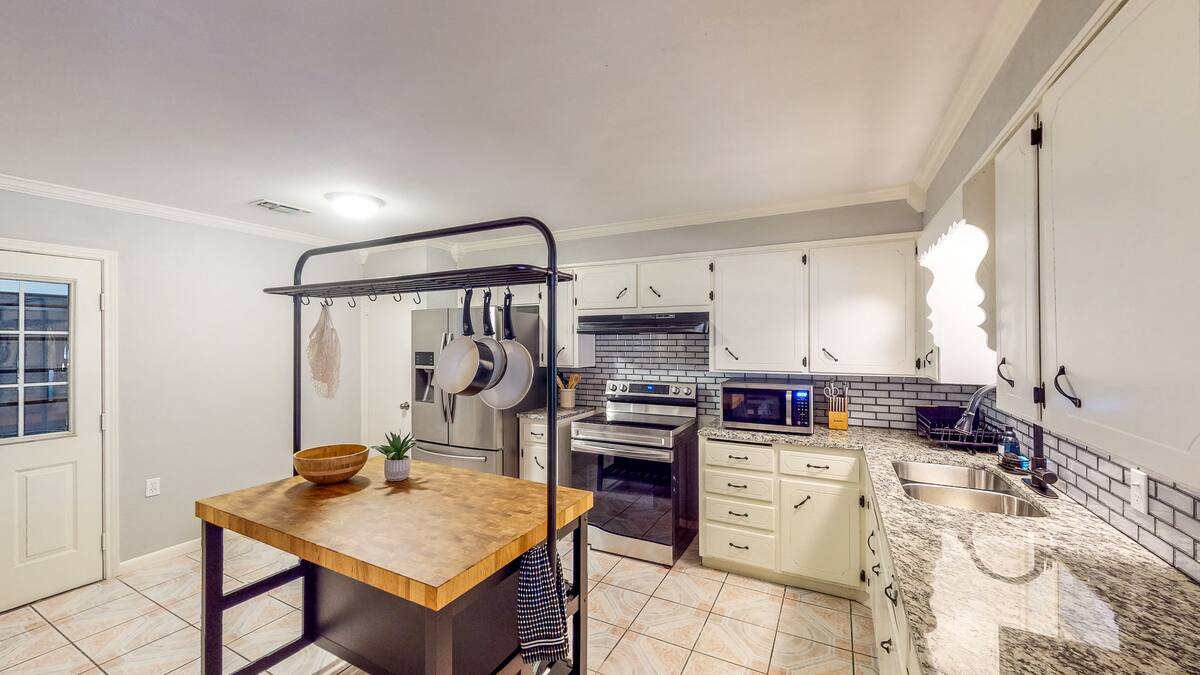 Residence image 1