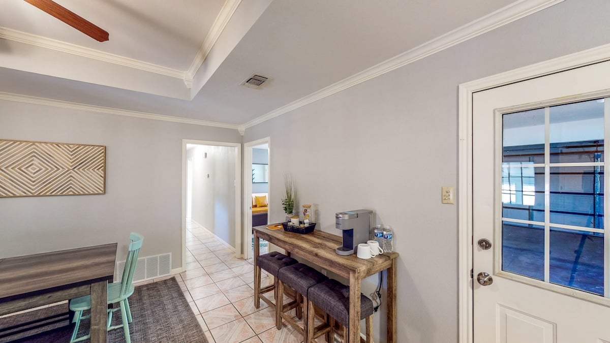New! Cozy Home 10 Min to Magnolia and Baylor image 14