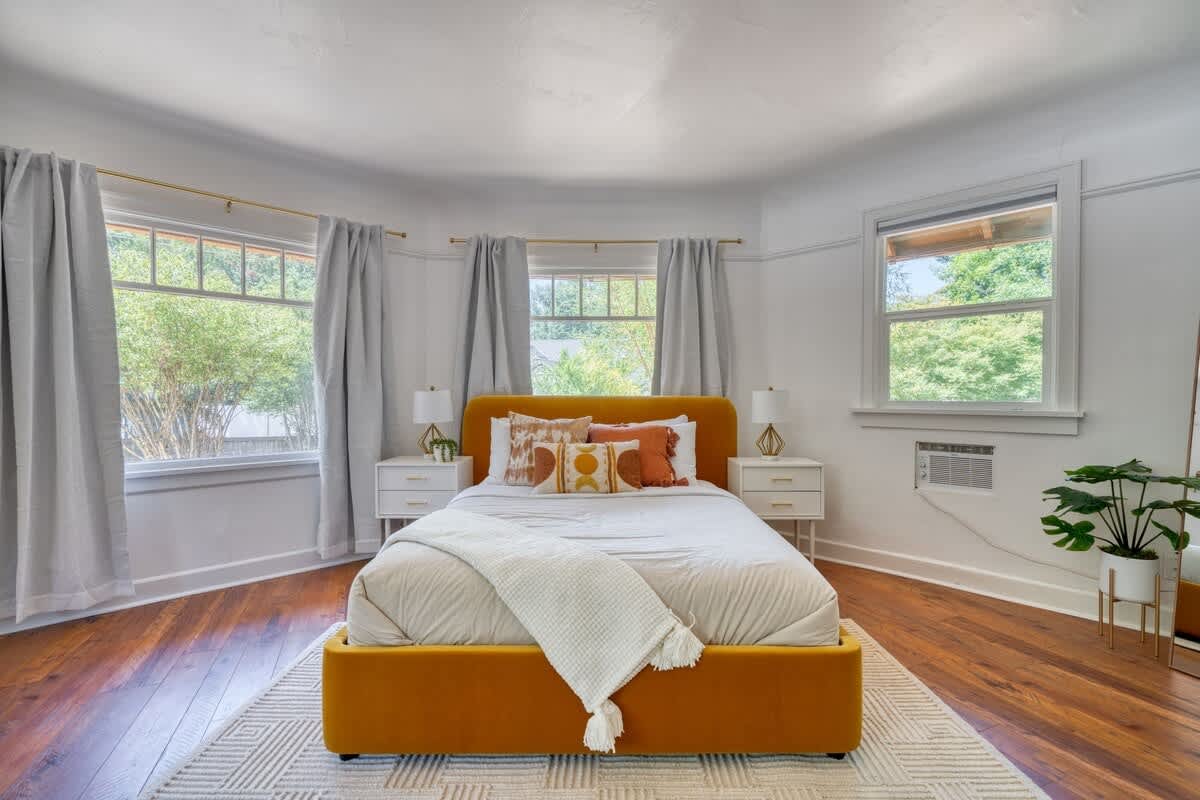 Residence image 2