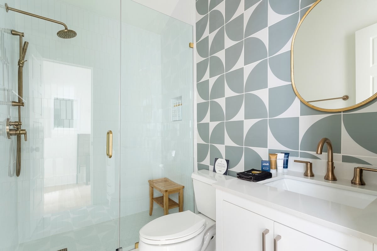 2nd Ensuite Bathroom