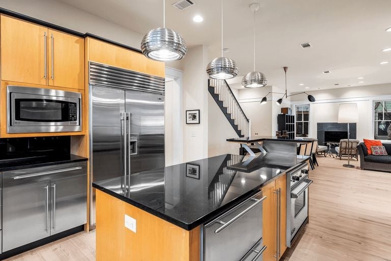 Residence image 1