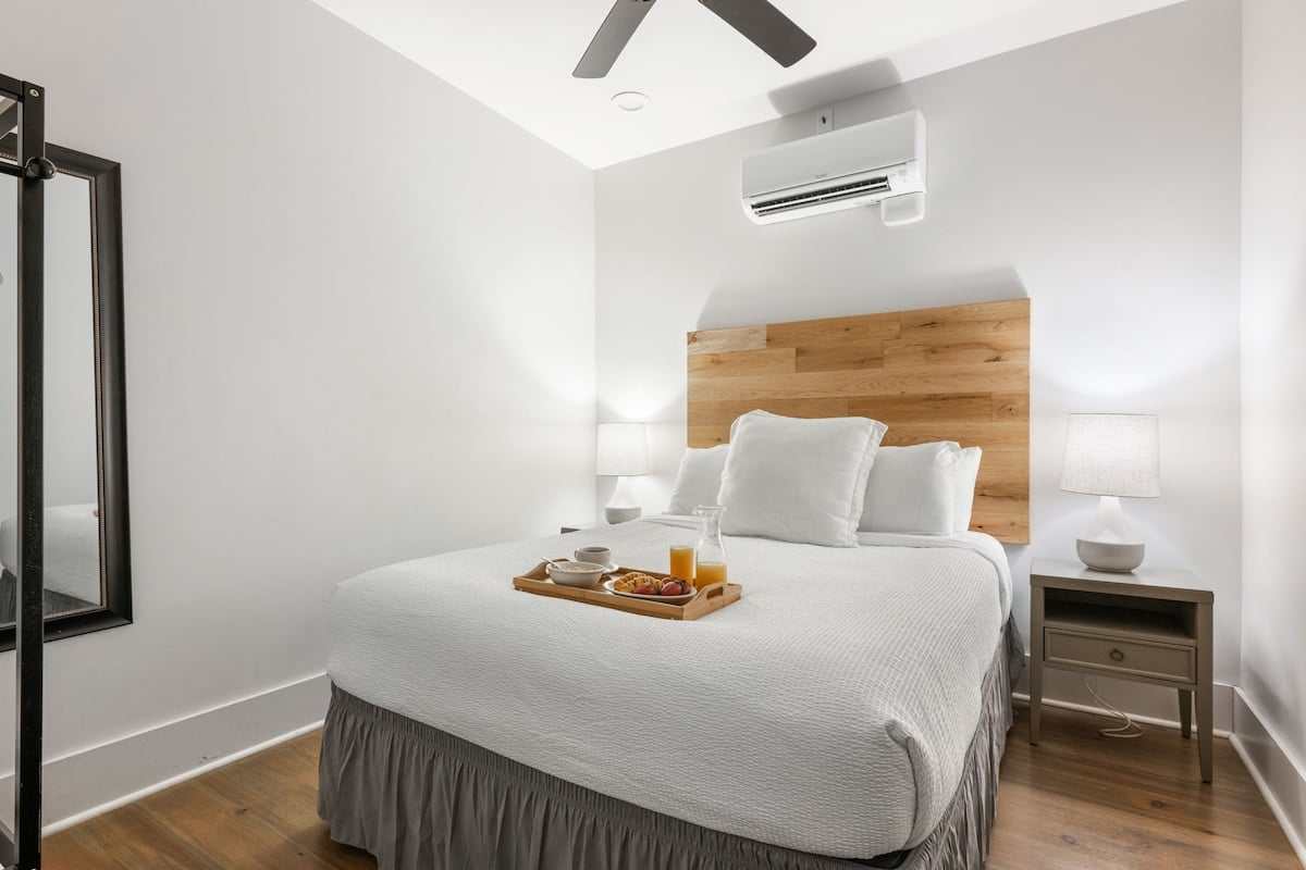 2nd Queen Bedroom
