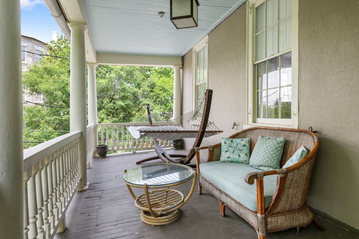 The Mary Scott Suite In the Heart of Charleston image 22