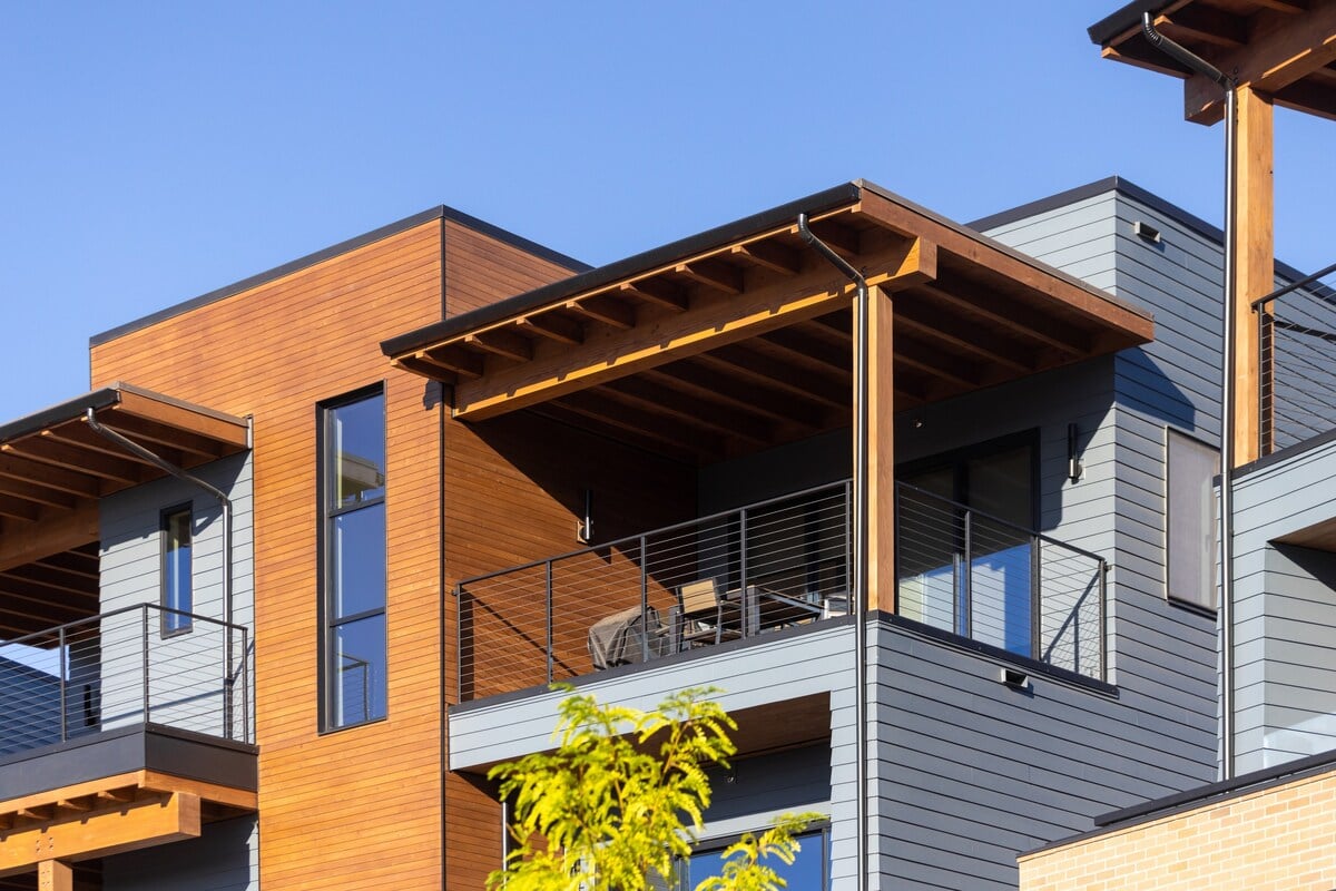 A sun-filled perch with hot tub and high desert at your doorstep in Deschutes County, OR