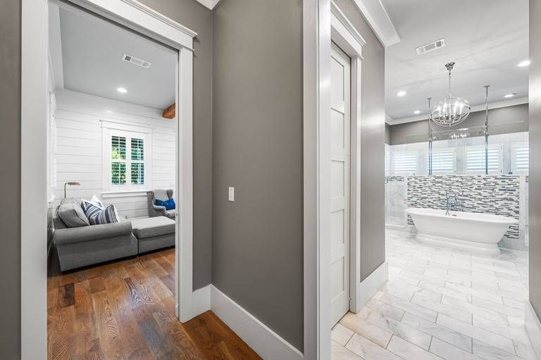 Residence image 2
