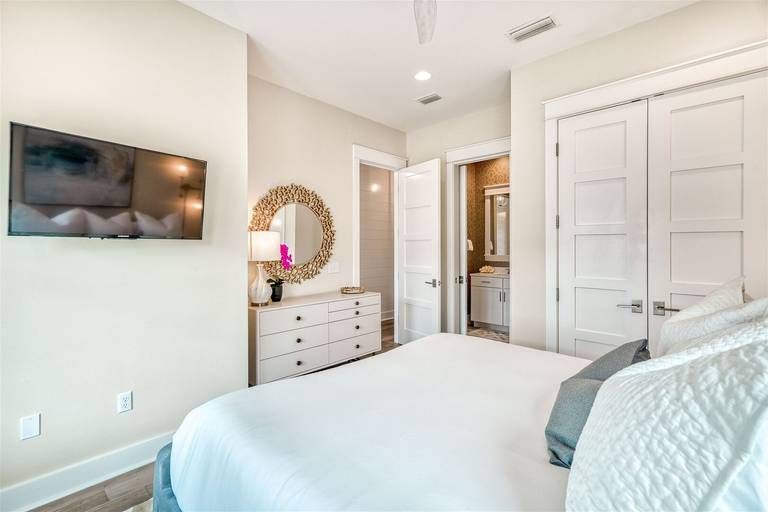 Residence image 6
