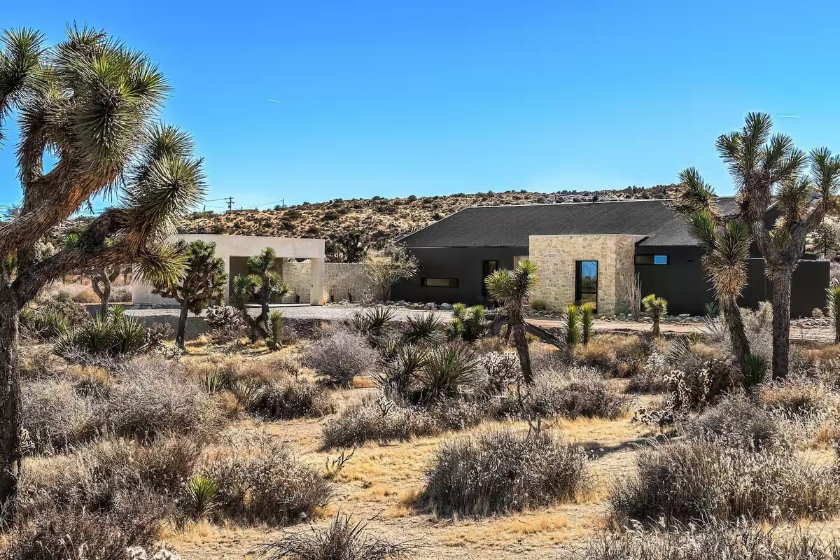 Residence image 1