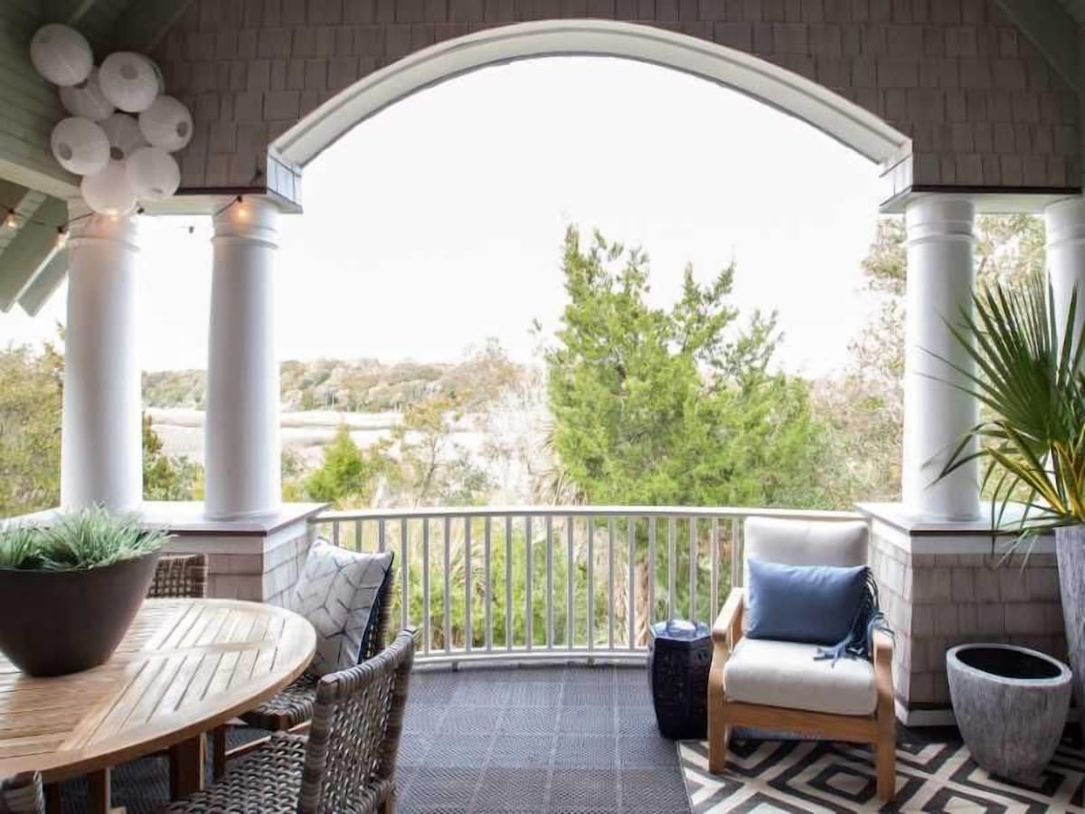 Unwind in an exclusive, luxury marsh-front sanctuary in Seabrook Island, SC