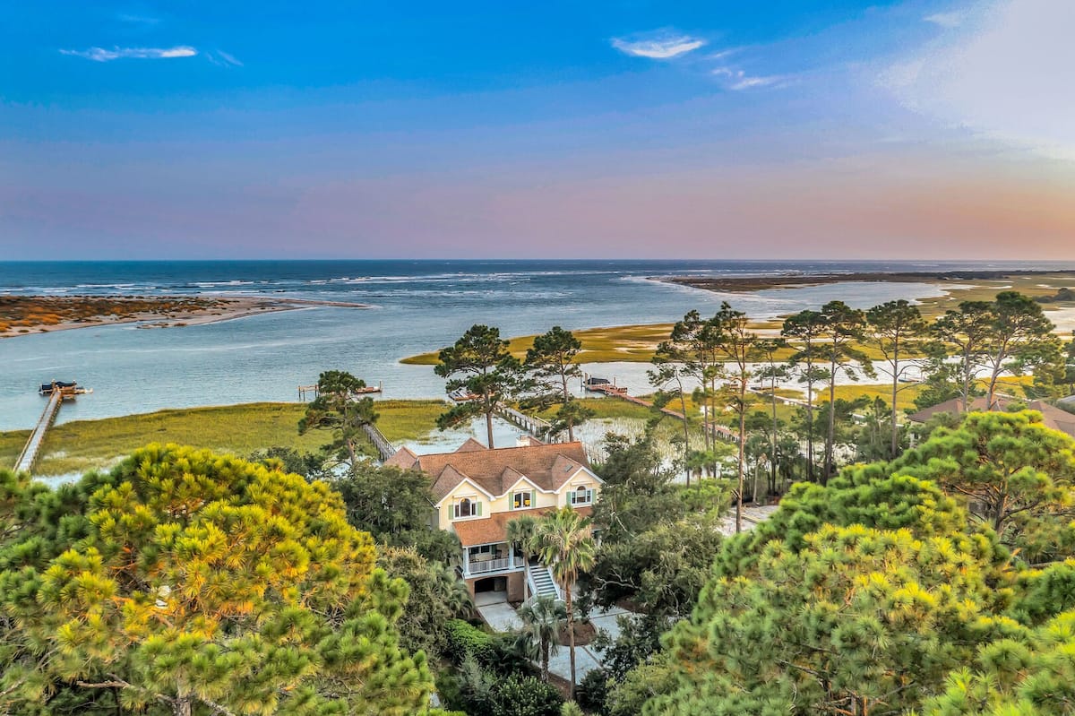 Amazing sunset views with a dock and water access!