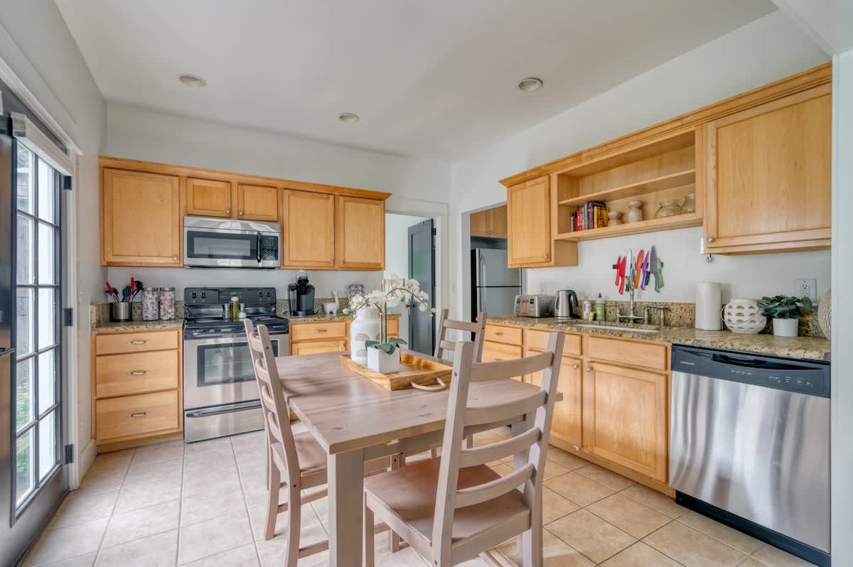 Residence image 2