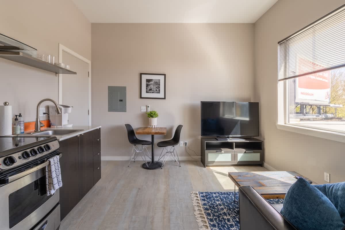 Residence image 3