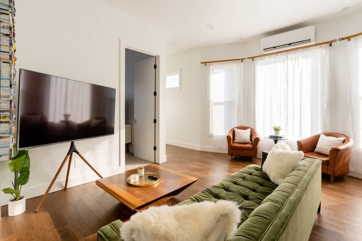 Residence image 3