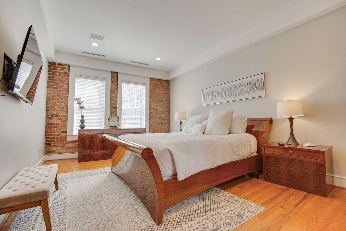Residence image 2