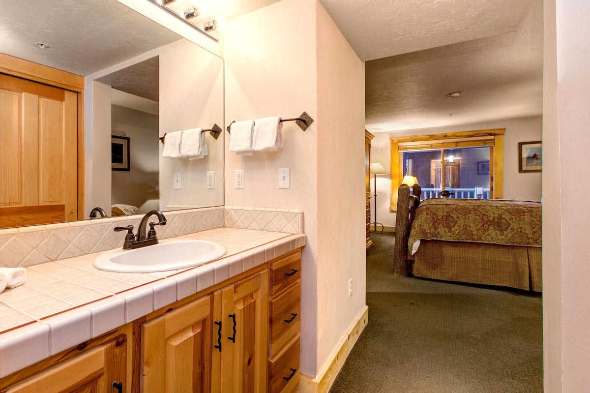 Abode at Black Bear Lodge #204 | Ski Access image 31