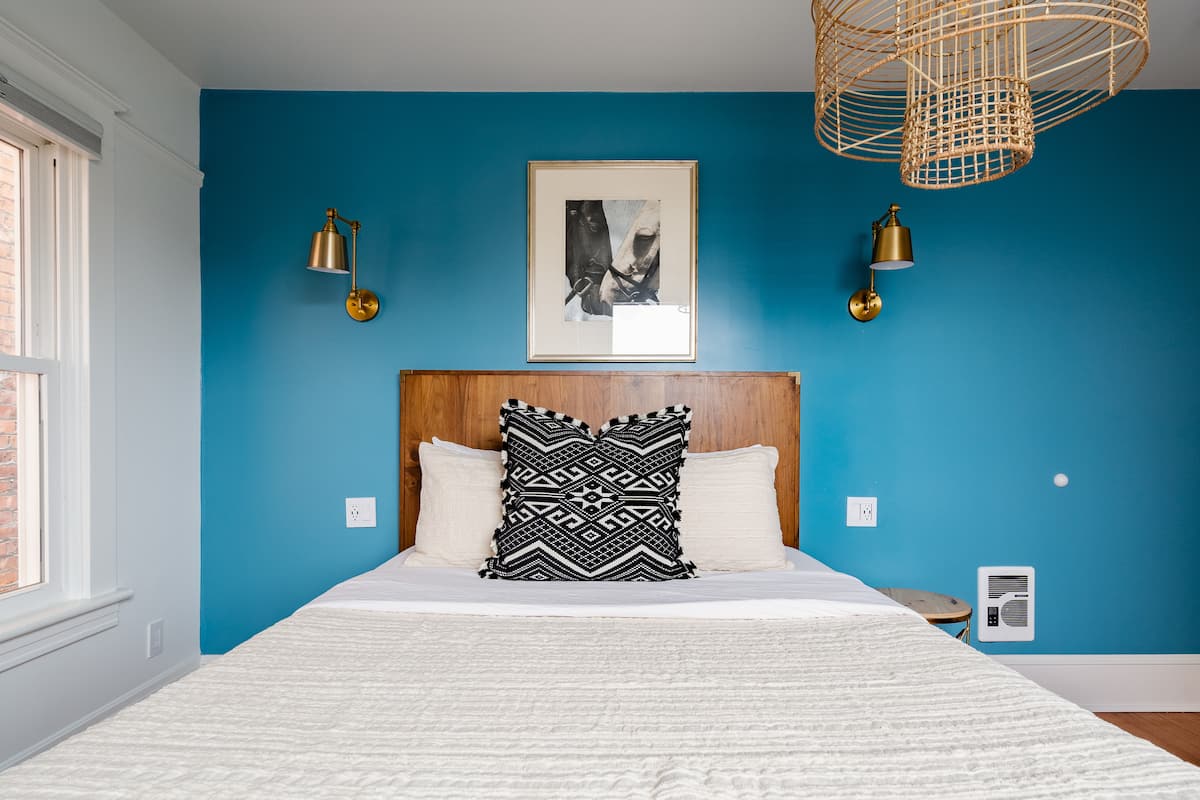 Residence image 2
