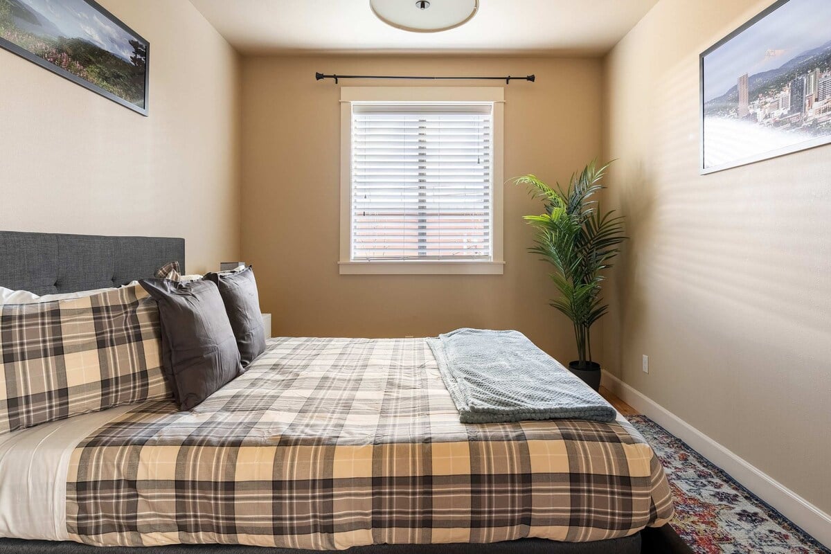 Discover upscale tranquility in Northeast Portland in Portland, OR