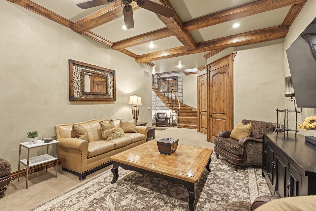 Abode at Phoenix House | Base of PCMR, Ultimate Luxury Mountain Retreat image 33