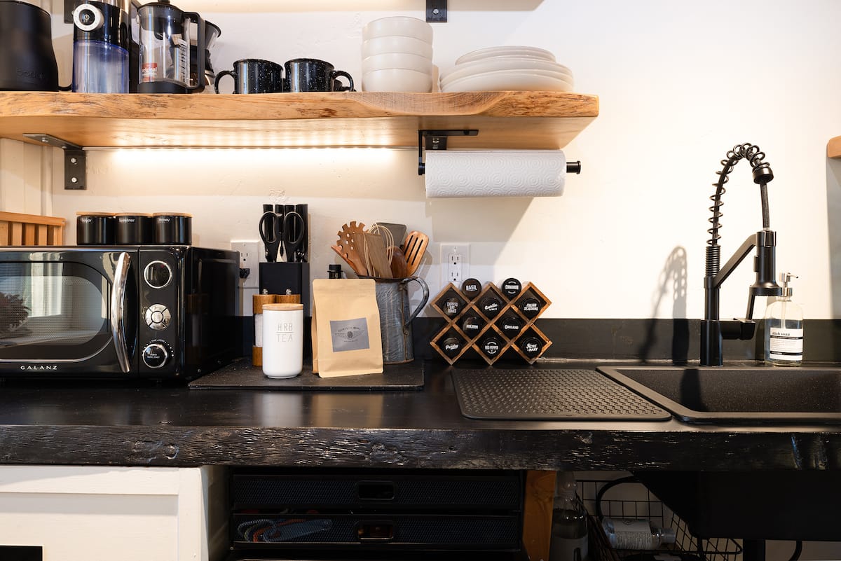 Start the morning right with a cup of locally roasted coffee or a soothing cup of tea, all the essentials are thoughtfully provided