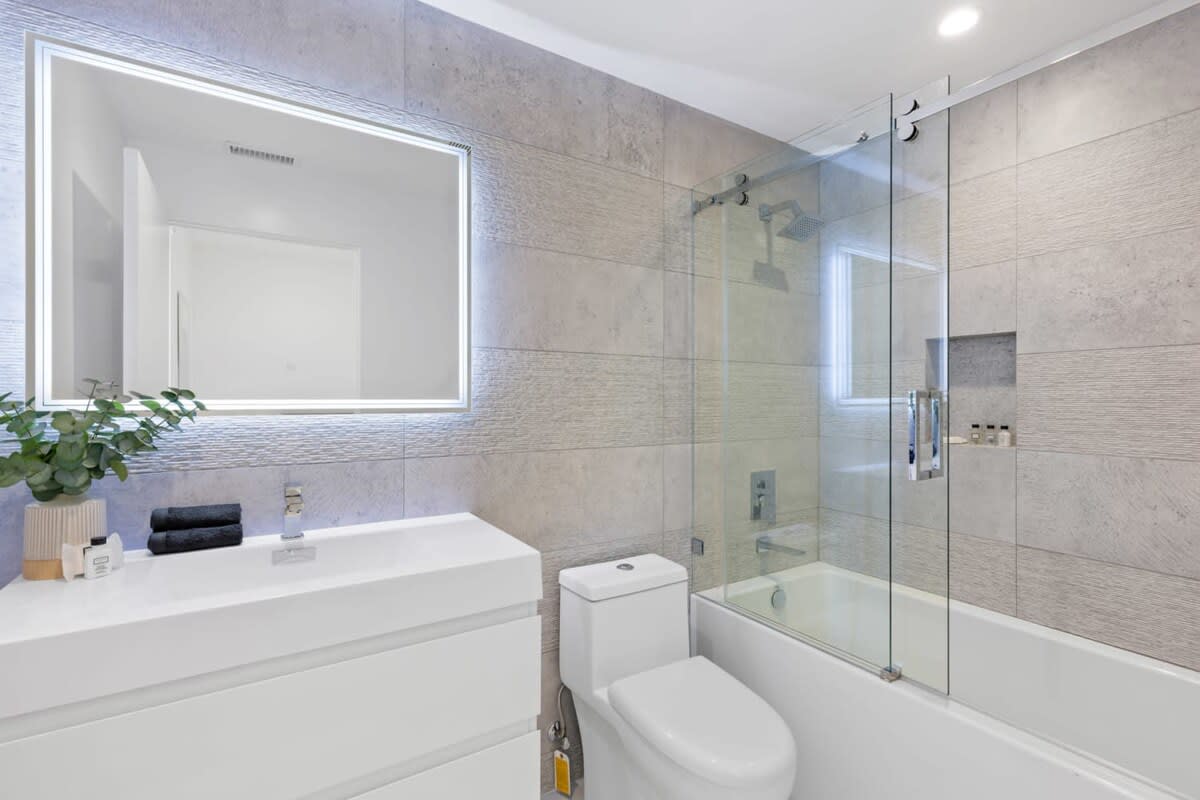 Residence image 1
