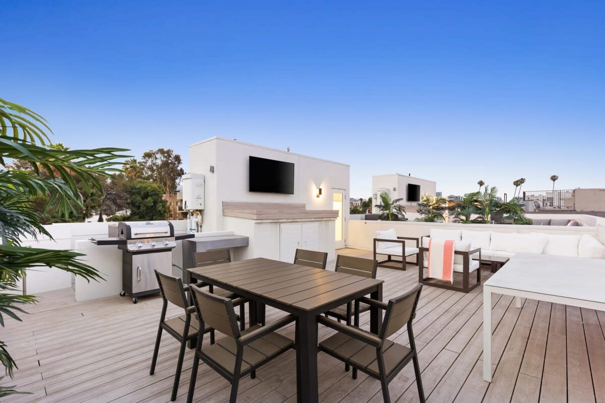 Residence image 4