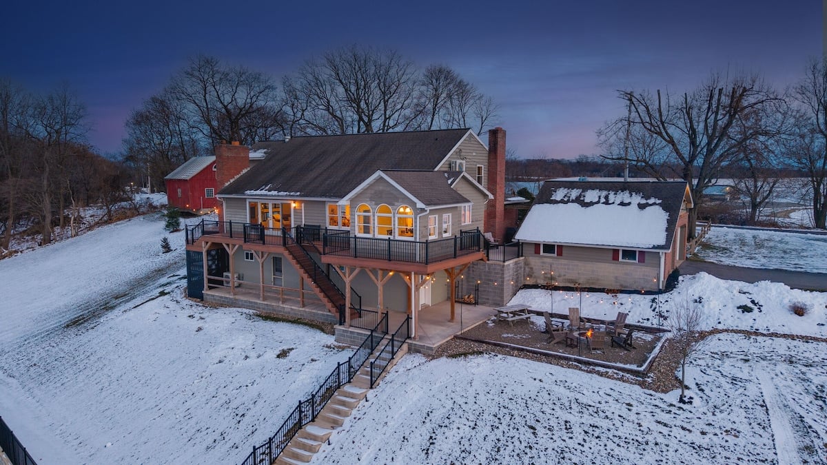 Wide-sky living on a private Arkansas hilltop in Mifflinburg, PA