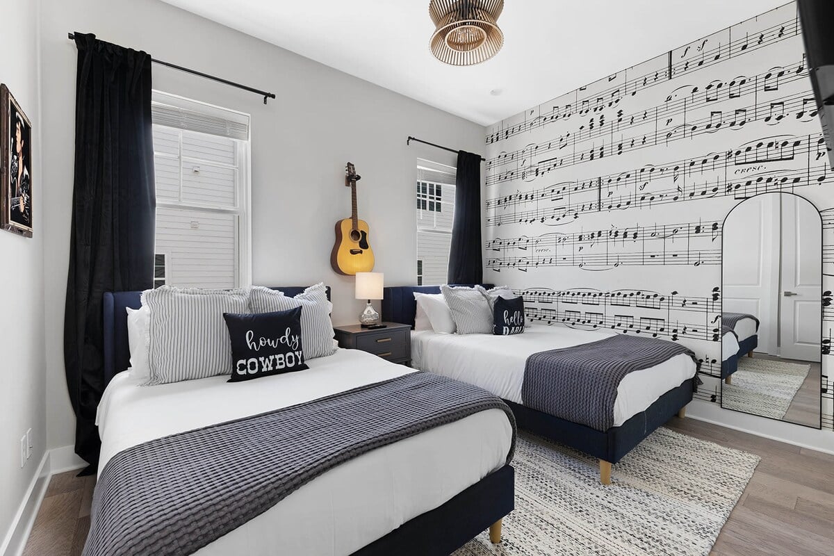 Clean and Comfortable Bedroom for a Restful Stay