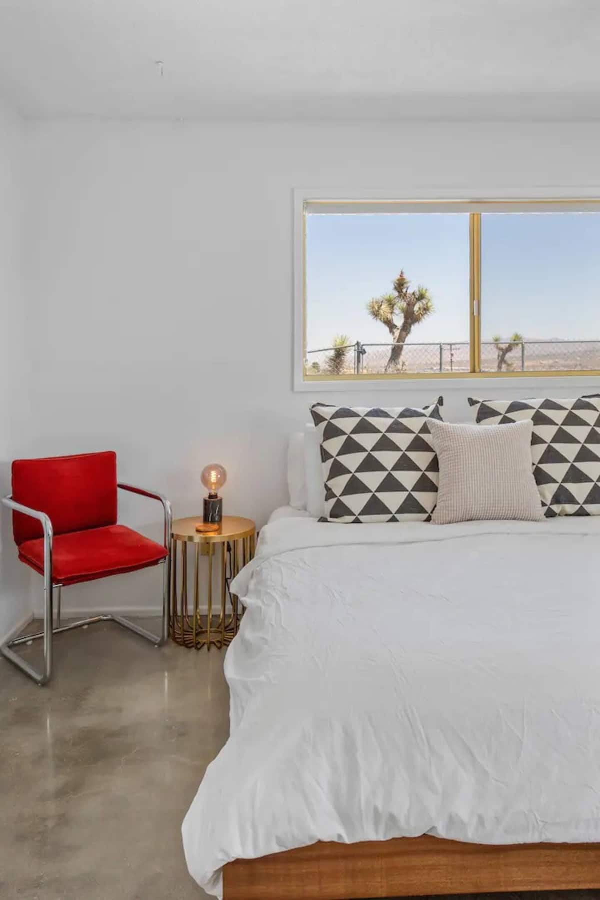Residence image 2