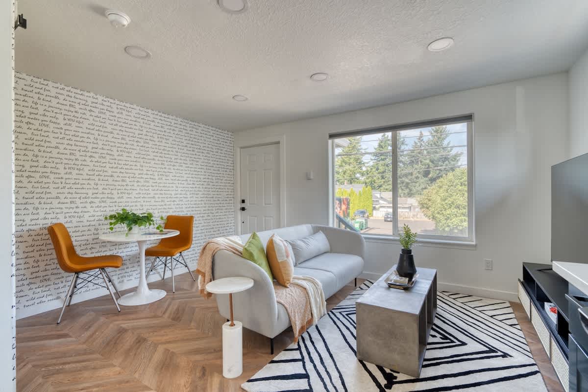 Residence image 2