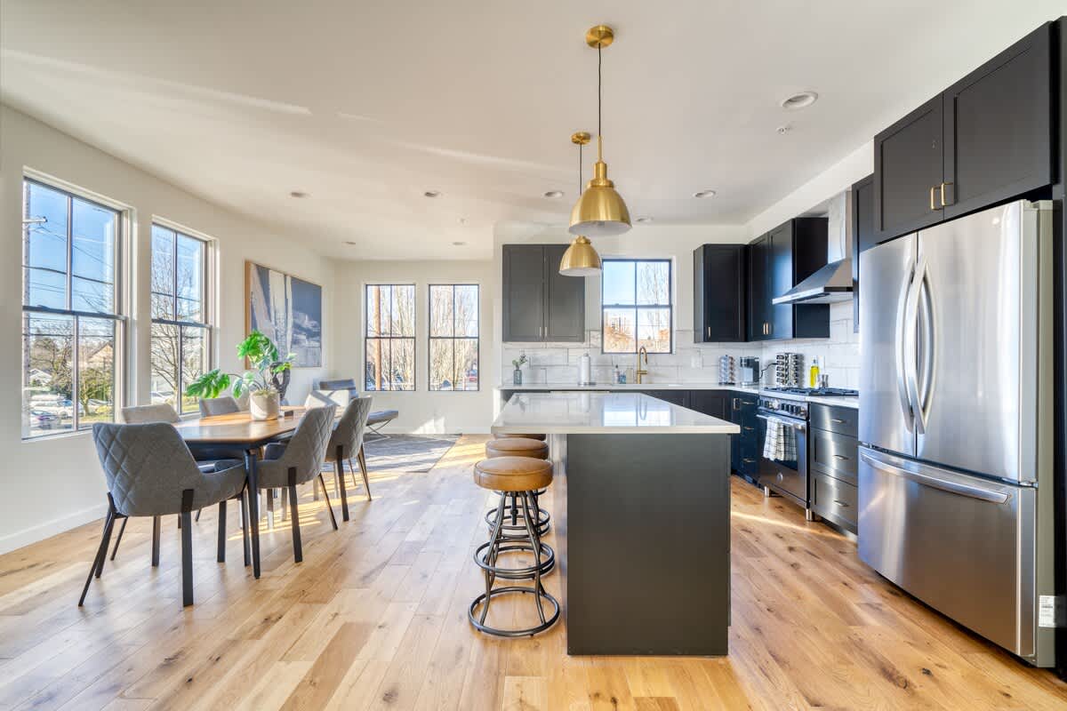 Experience Portland from a luxurious townhome in Portland, OR