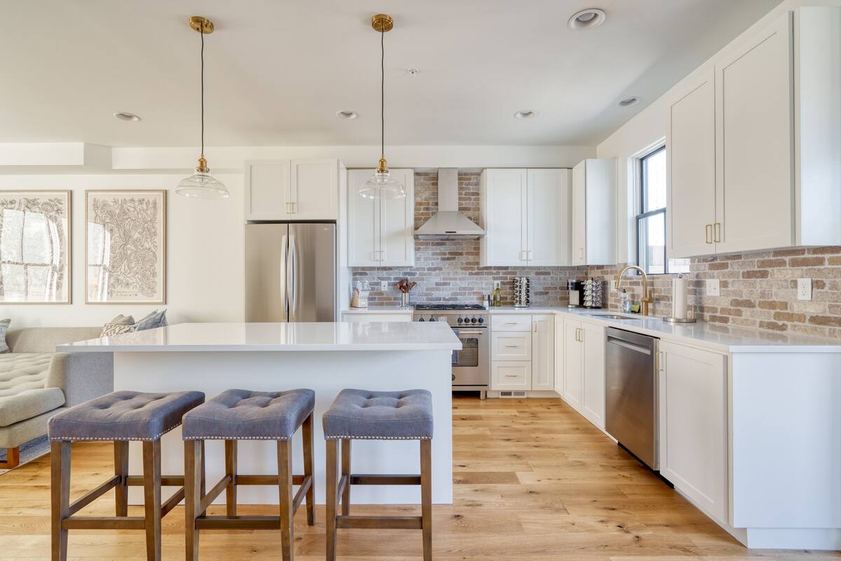 Residence image 2