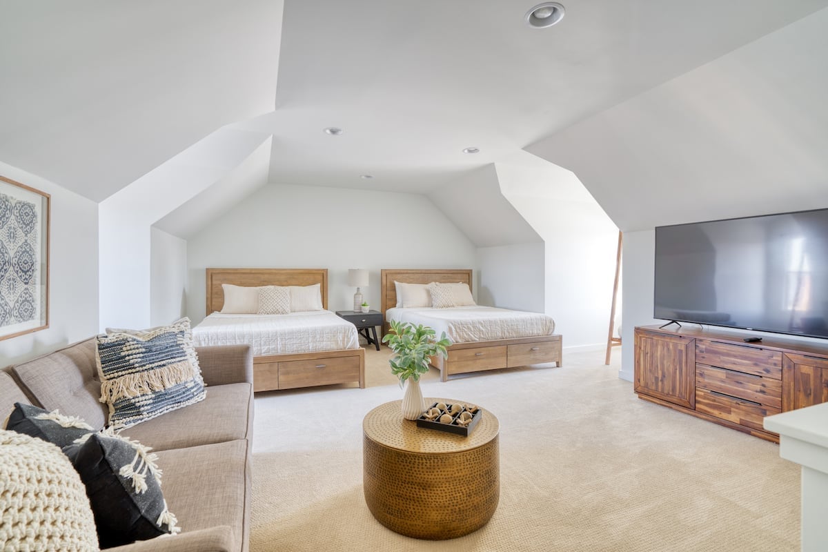 Residence image 2