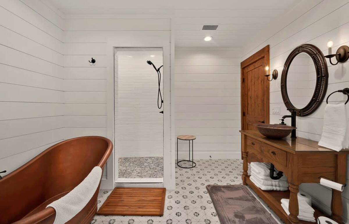 Bathroom #1