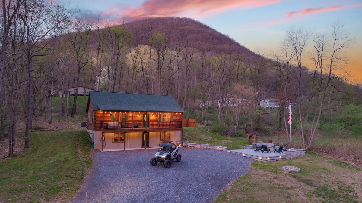 Sunsets in the mountains are a dream!