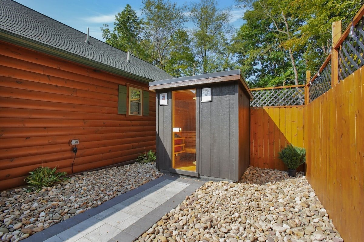Residence image 2